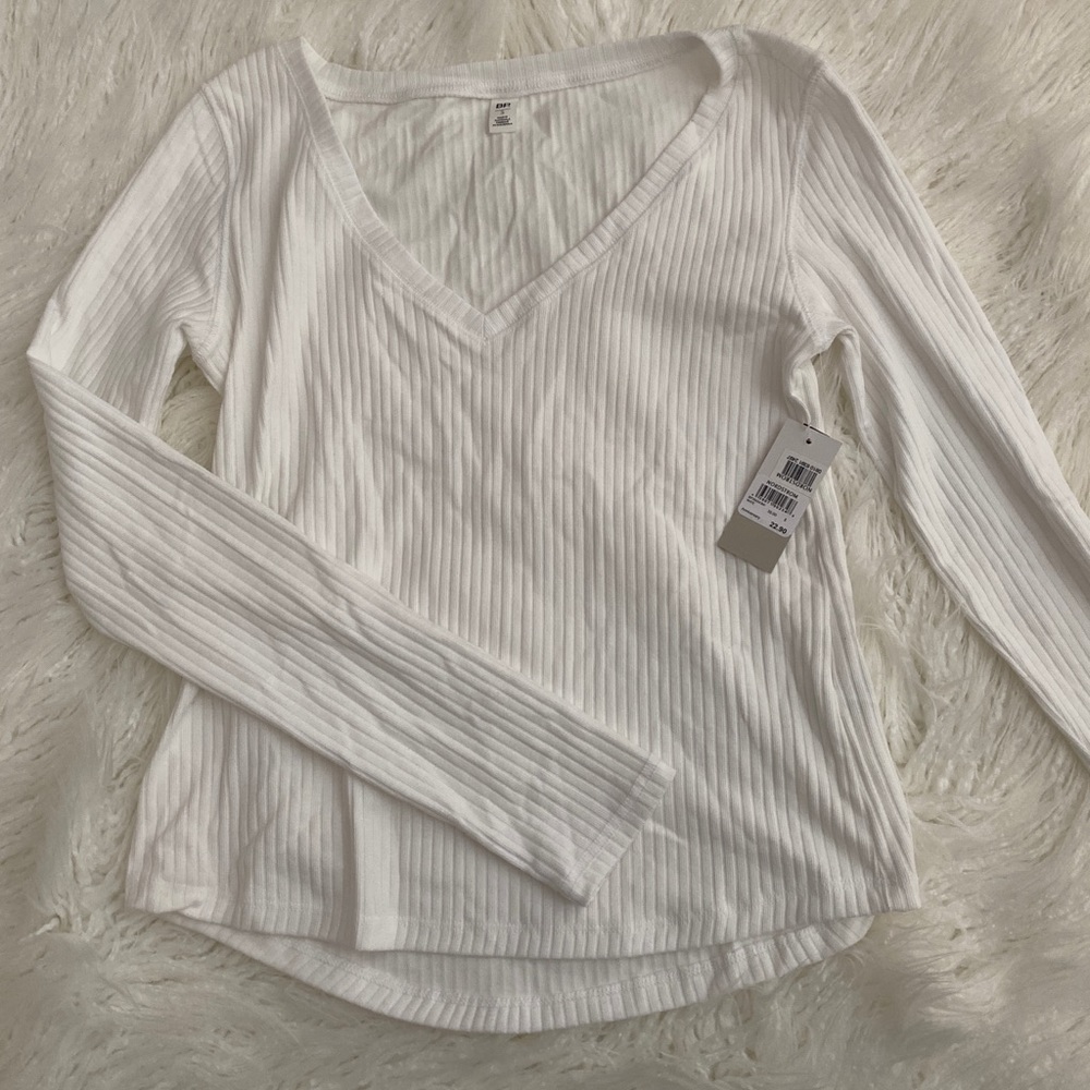 White layering top